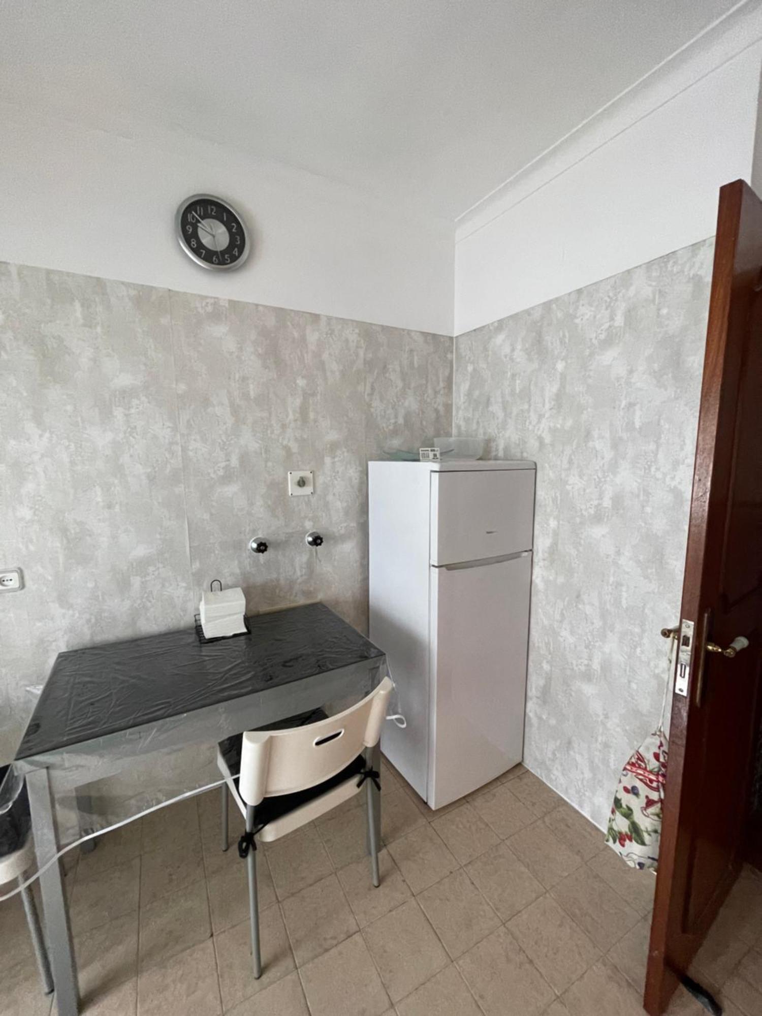 Quarto De Casal Acolhedor Laranjeiro  Luaran gambar