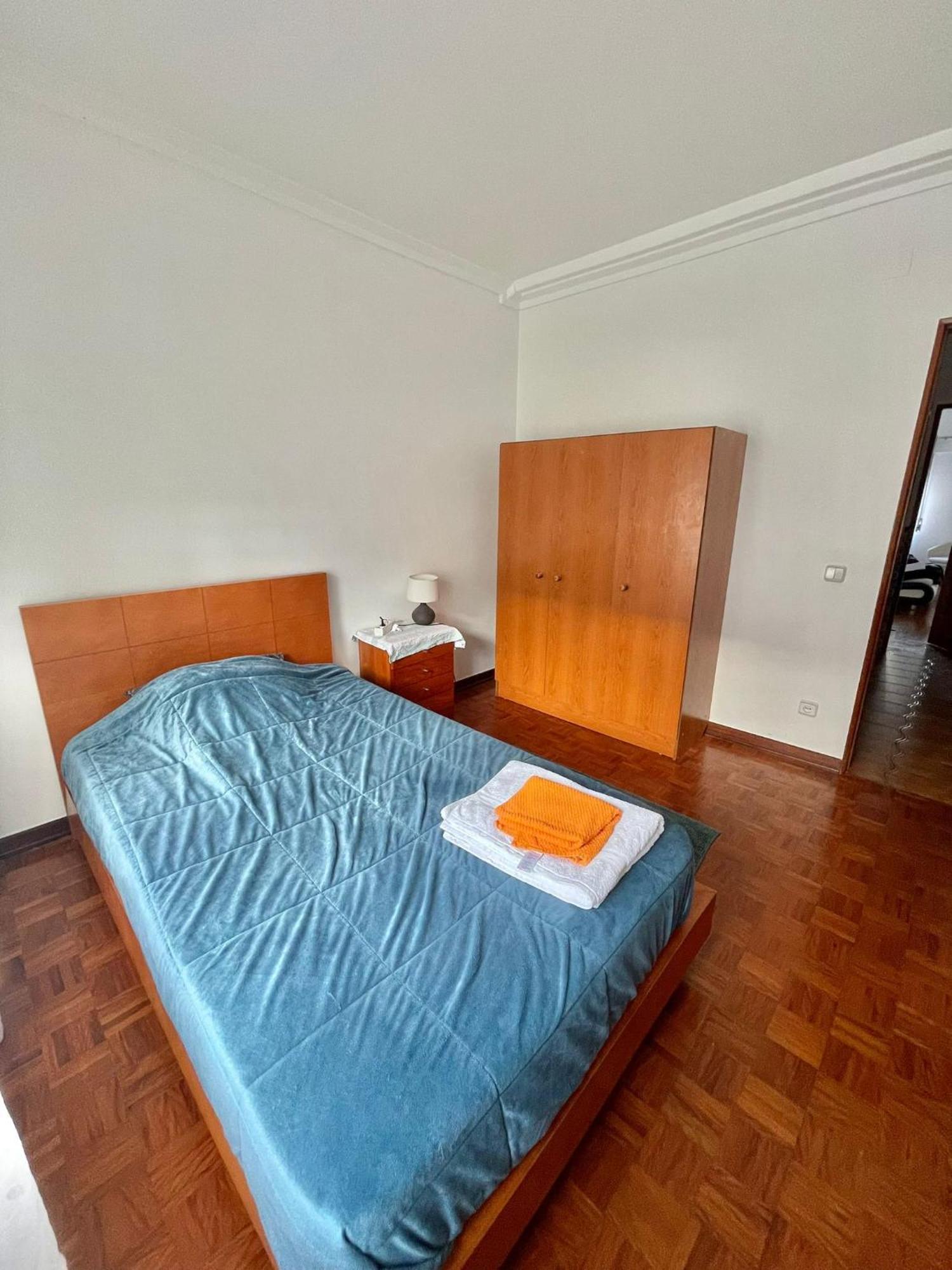 Quarto De Casal Acolhedor Laranjeiro  Luaran gambar